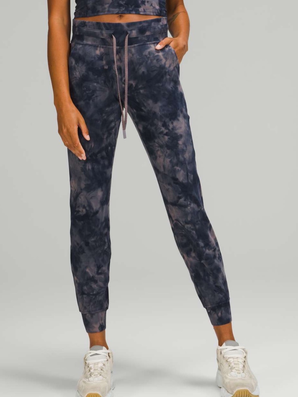 Lululemon ready to rulu jogger
